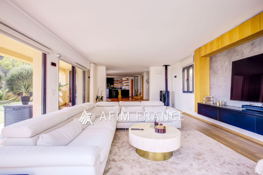 Maison à vendre à Tourrette-levens — Vue mer — photo 5
