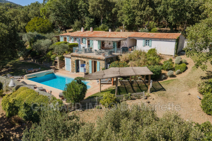Maison à vendre à La garde-freinet — Vue nature — photo 2