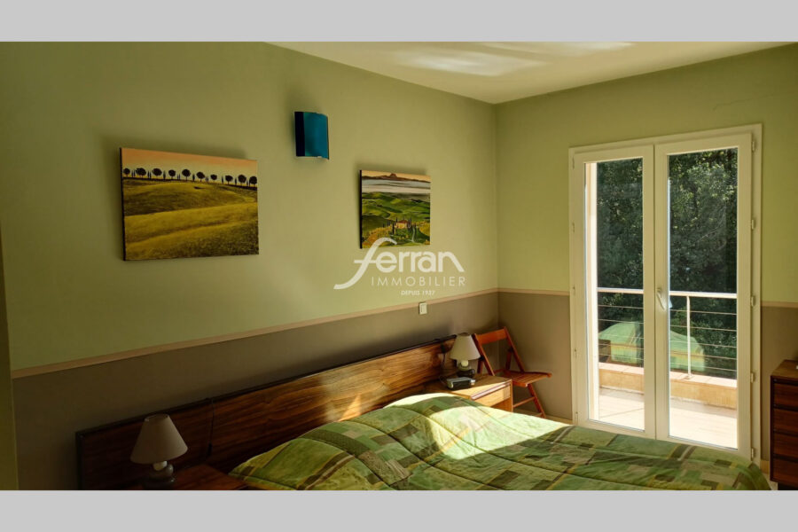 Maison à vendre à Entrecasteaux — Vue nature — photo 7