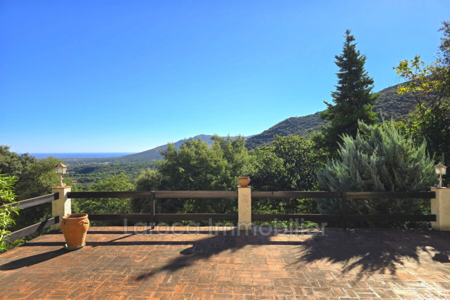 Maison à vendre à Laroque-des-albères — Vue mer — photo 8