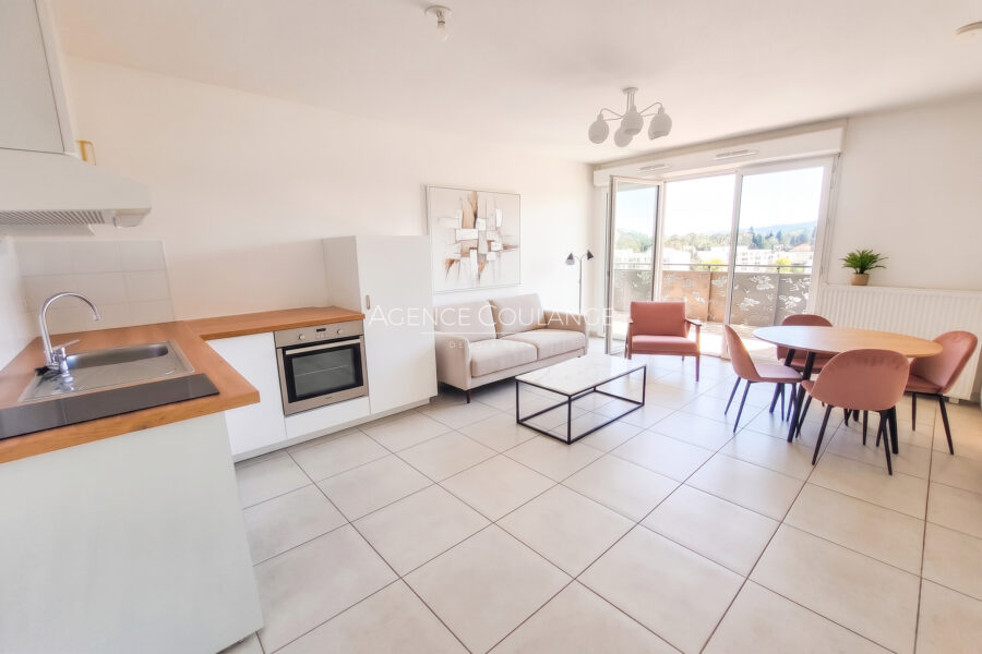 Appartement à vendre à Toulon — Vue sur la ville — photo 3