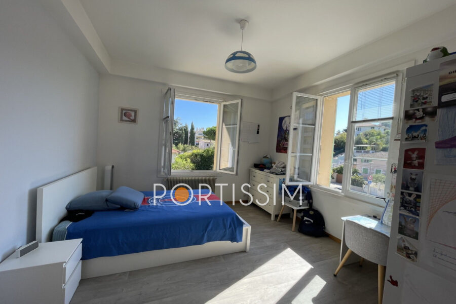 Appartement à vendre à Cagnes-sur-mer — Vue parc & jardin — photo 1