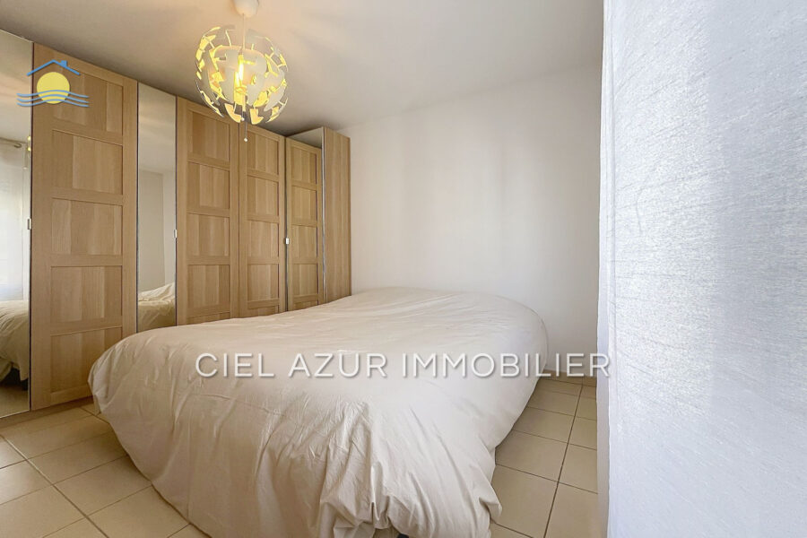 Appartement à vendre à Juan-les-pins — Vue sur la ville — photo 5