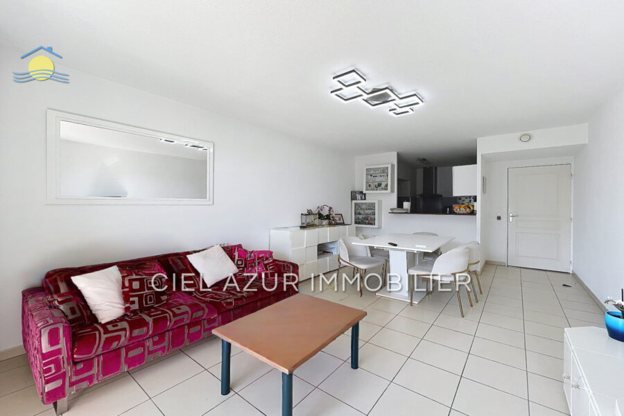 Appartement à vendre à Juan-les-pins — Vue sur la ville — photo 7
