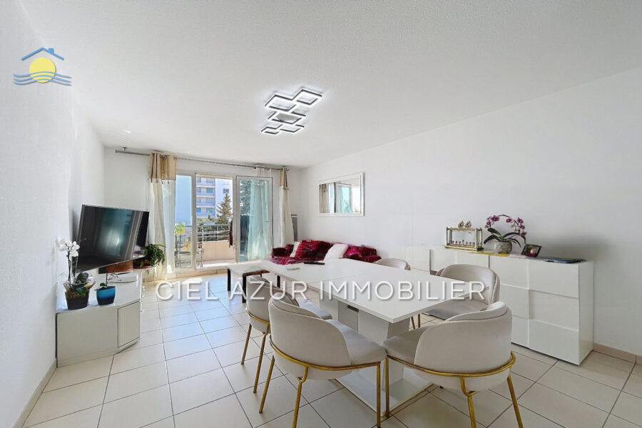 Appartement à vendre à Juan-les-pins — Vue sur la ville — photo 12
