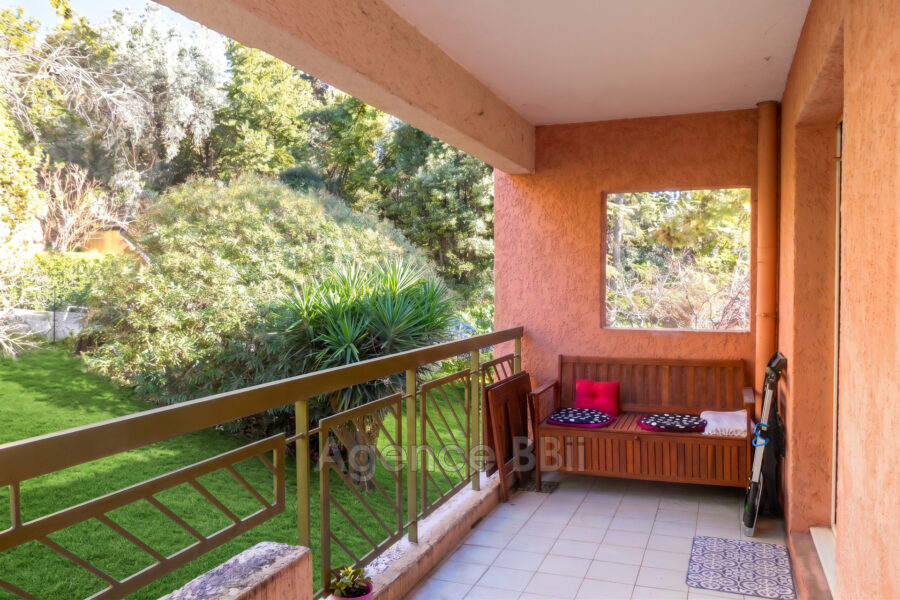 Appartement à vendre à Nice — Vue parc & jardin — photo 1