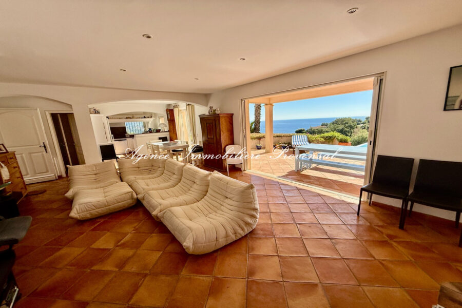 Maison à vendre à Sainte-maxime — Vue mer — photo 8