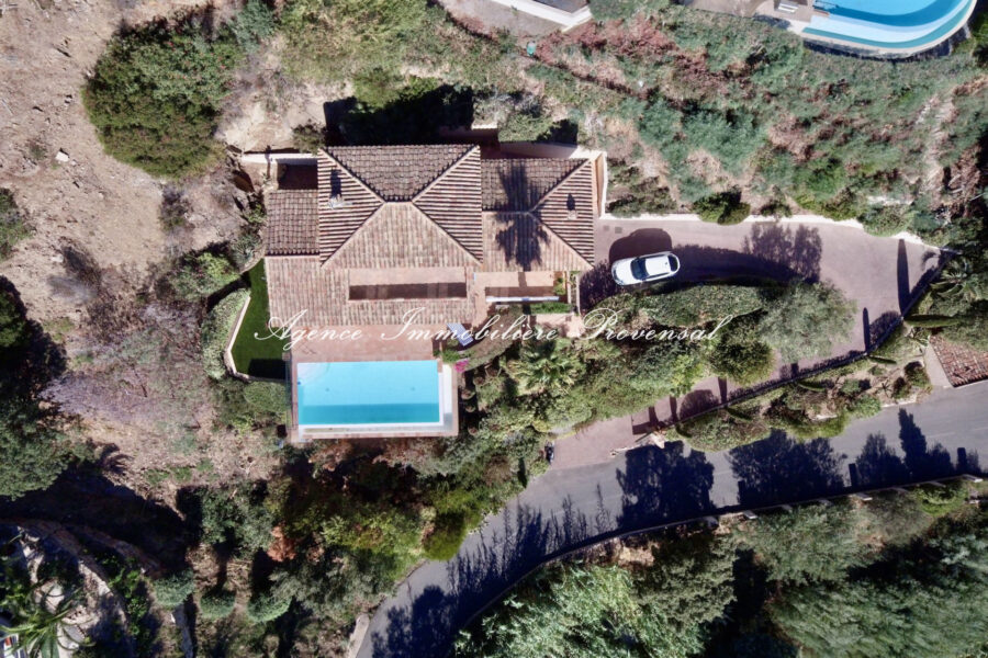 Maison à vendre à Sainte-maxime — Vue mer — photo 7