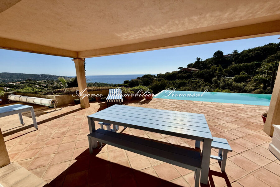 Maison à vendre à Sainte-maxime — Vue mer — photo 6