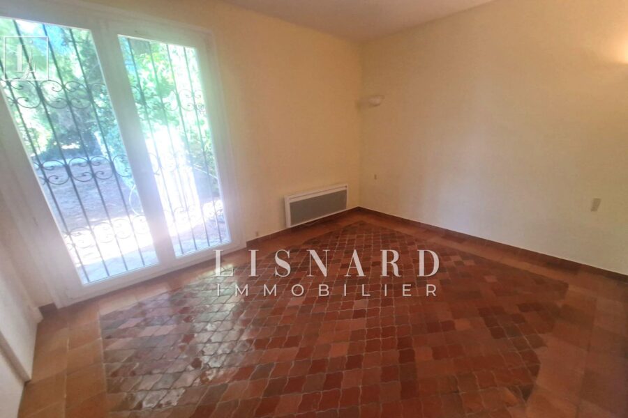 Maison à vendre à Vallauris — Vue mer — photo 5