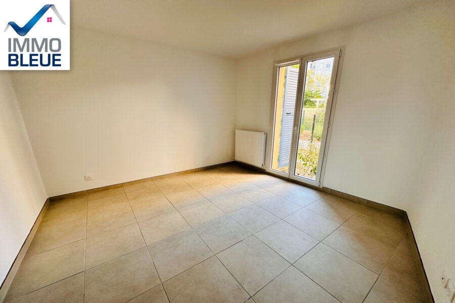 Appartement à vendre à Port-de-bouc — Vue mer — photo 7