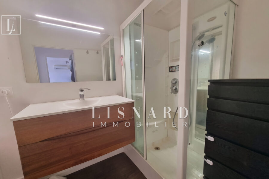 Appartement à vendre à Vallauris — Vue mer — photo 11
