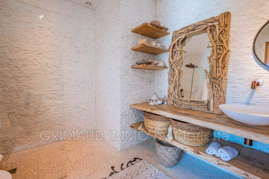 Maison à vendre à Grimaud — Vue mer — photo 13