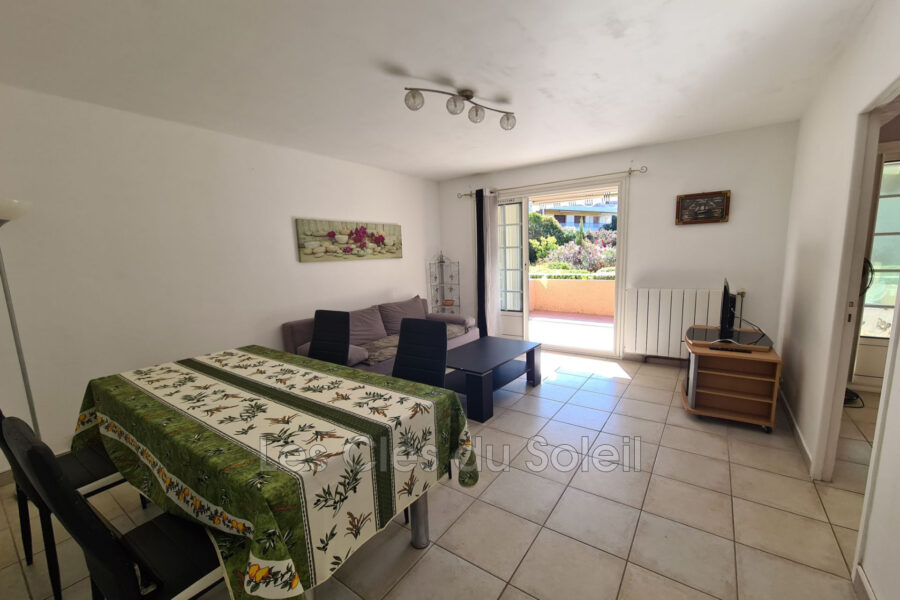 Appartement à louer à Bandol — Vue parc & jardin — photo 5
