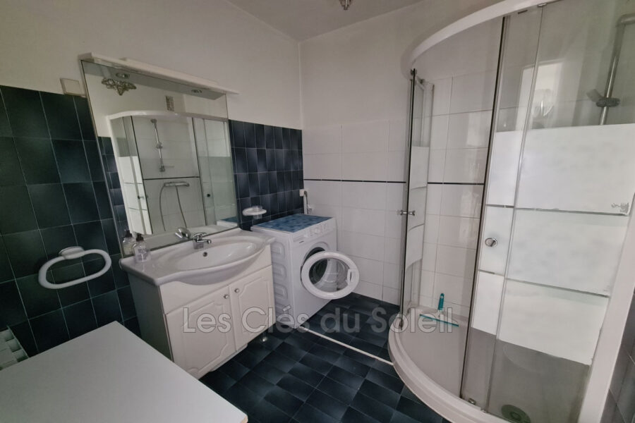 Appartement à louer à Bandol — Vue parc & jardin — photo 7