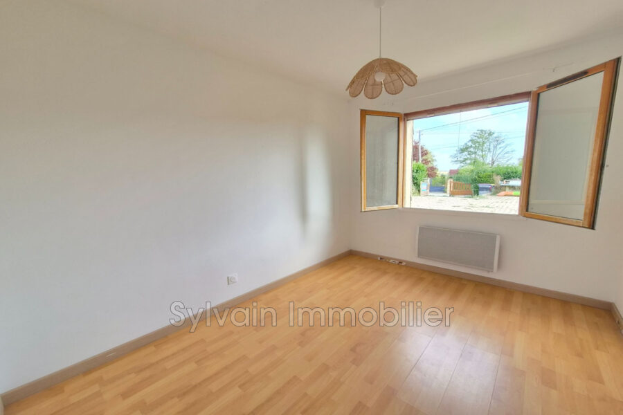 Maison à vendre à Savignies — Vue nature — photo 8