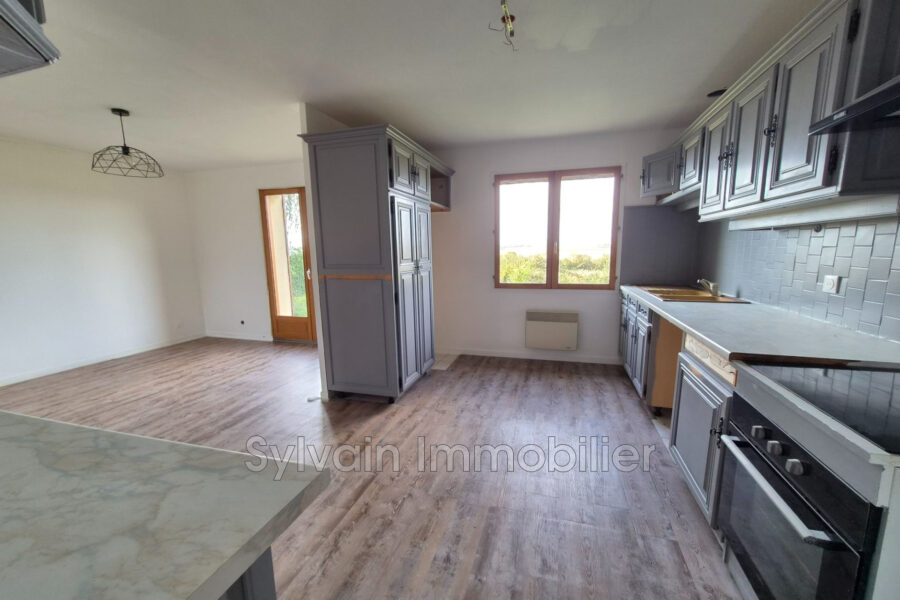 Maison à vendre à Savignies — Vue nature — photo 4