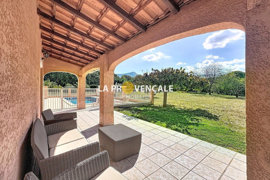 Maison à vendre à Trets — Vue nature — photo 13