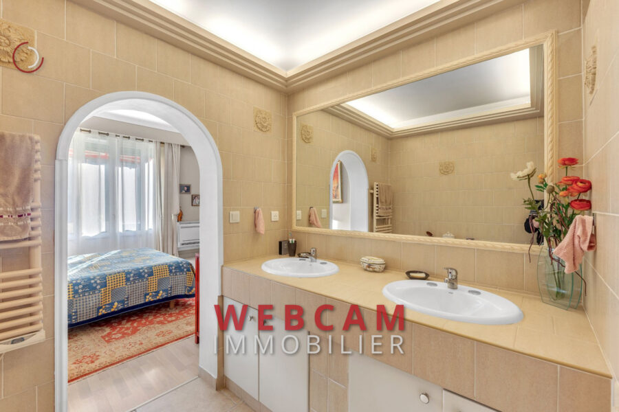 Appartement à vendre à Victoriaville — Vue parc & jardin — photo 9