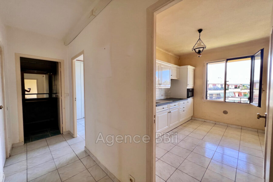 Appartement à vendre à Nice — Vue sur la ville — photo 4