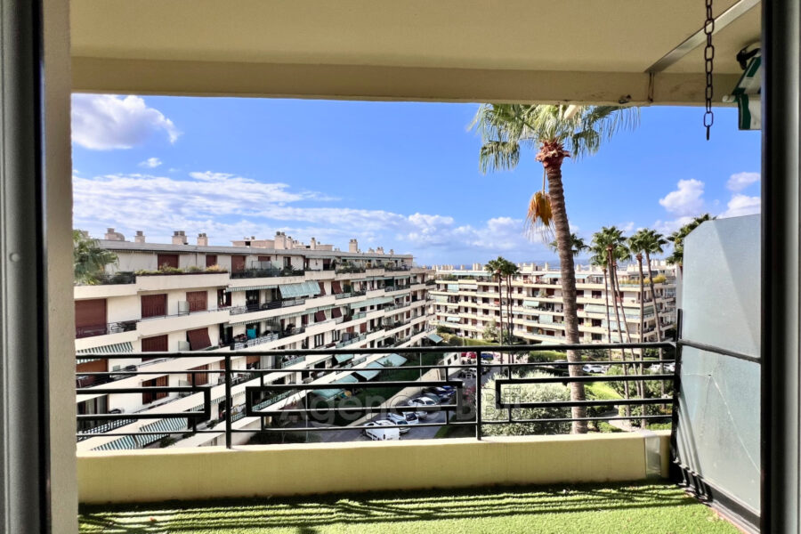 Appartement à vendre à Nice — Vue sur la ville — photo 3