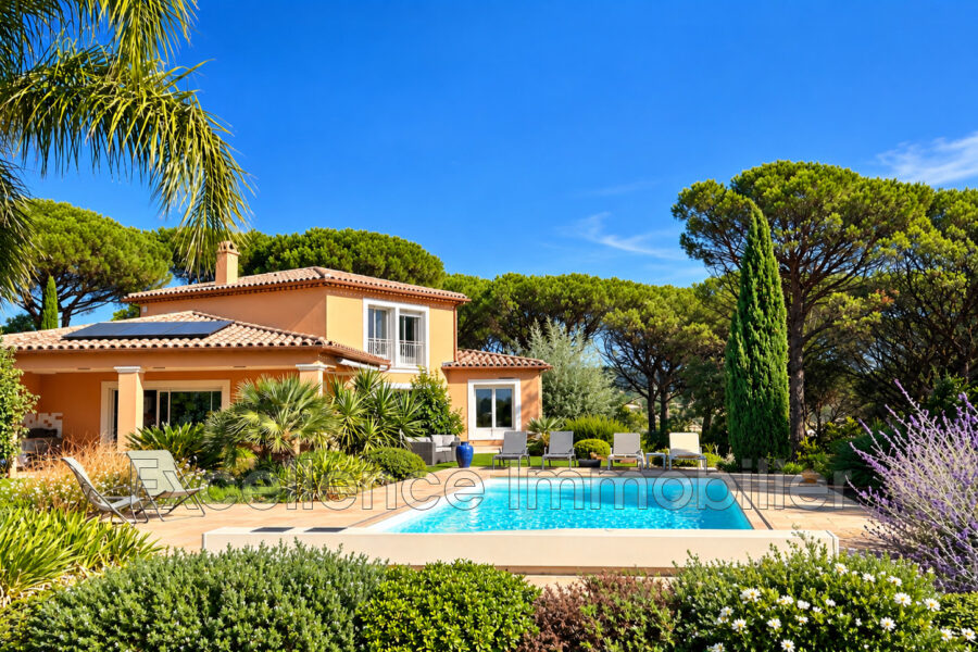 Maison à vendre à Sainte-maxime — Vue mer — photo 2