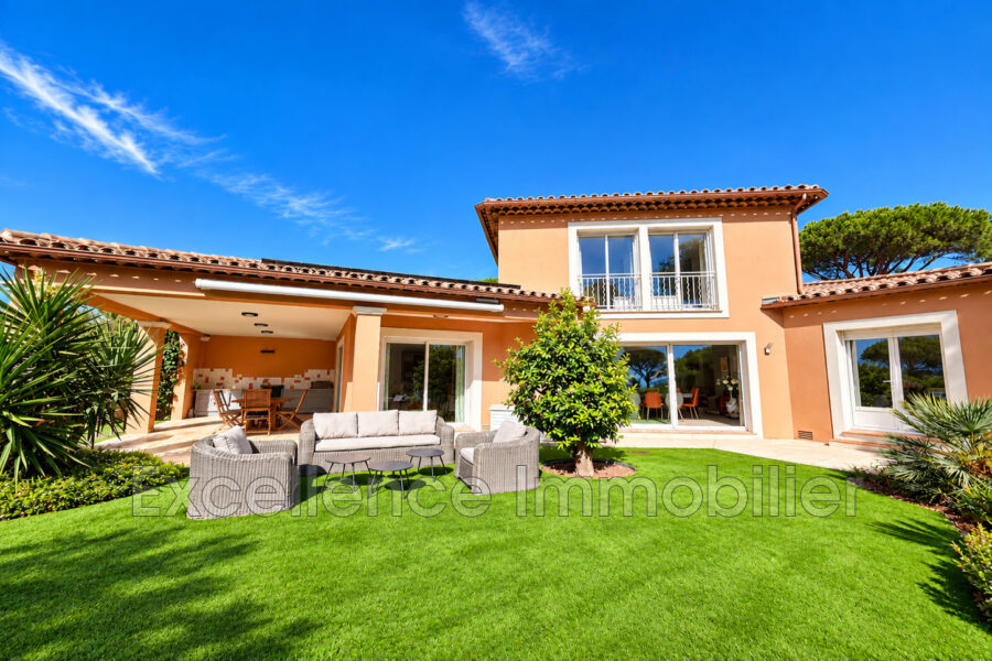 Maison à vendre à Sainte-maxime — Vue mer — photo 3