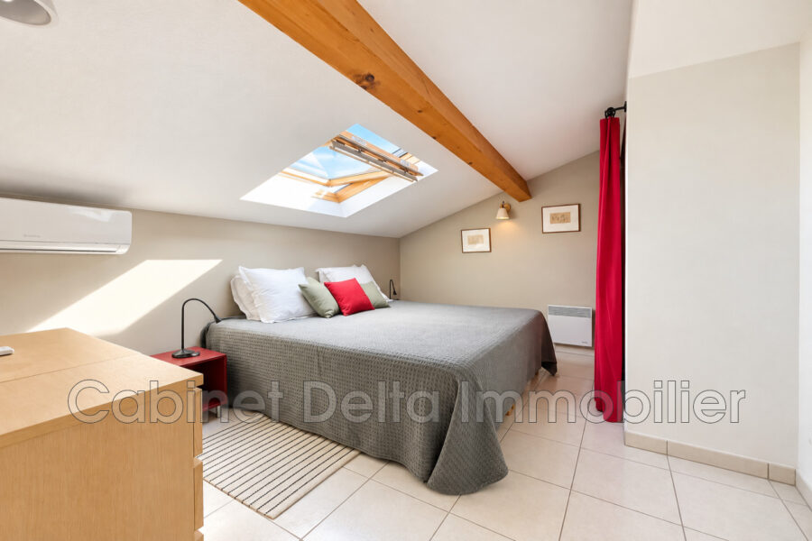 Appartement à vendre à Sanary-sur-mer — Vue sur la ville — photo 4