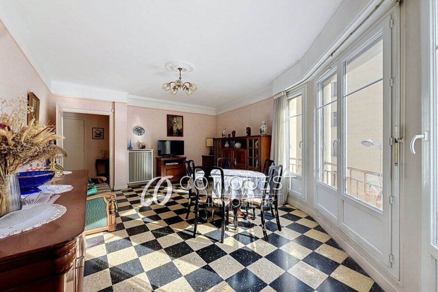 Appartement à vendre à Nice — Vue sur la ville — photo 2