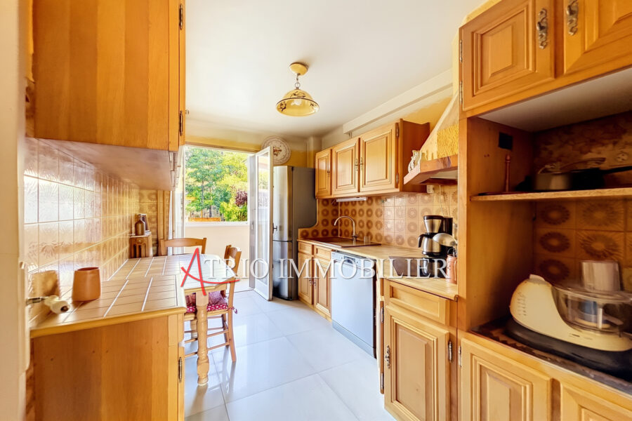 Appartement à vendre à Cagnes-sur-Mer — Vue parc & jardin — photo 2