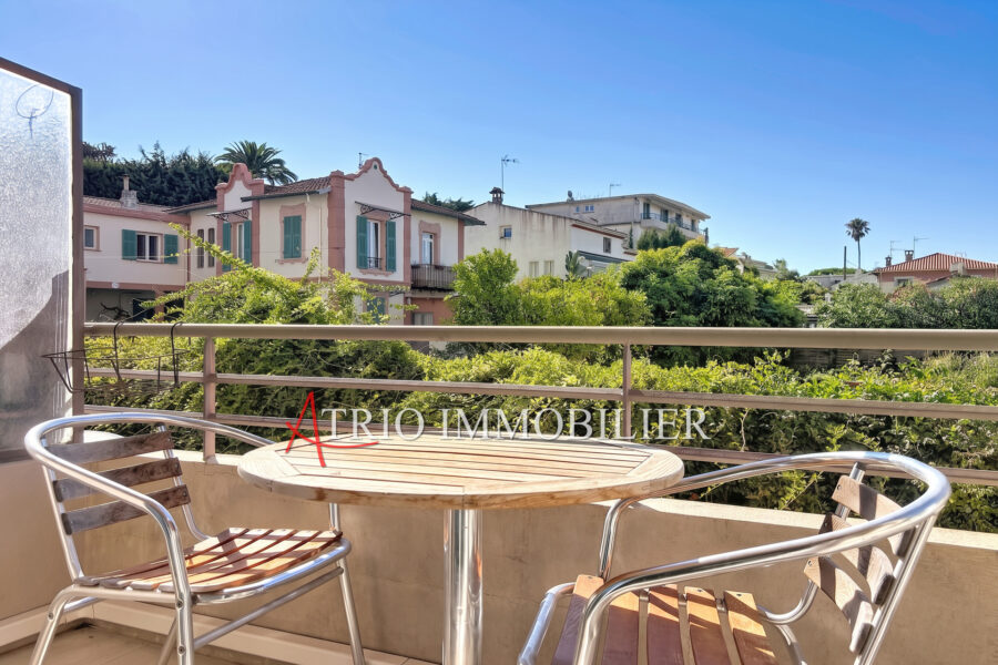 Appartement à vendre à Cagnes-sur-Mer — Vue parc & jardin — photo 1
