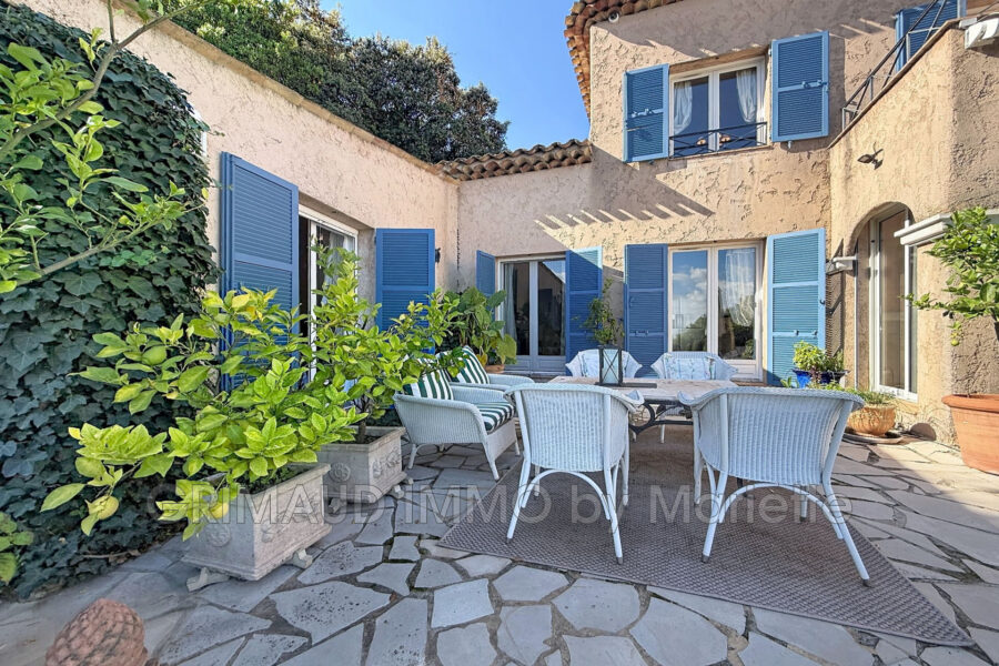 Maison à vendre à Les Adrets-de-l&rsquo;Estérel — Vue mer — photo 9
