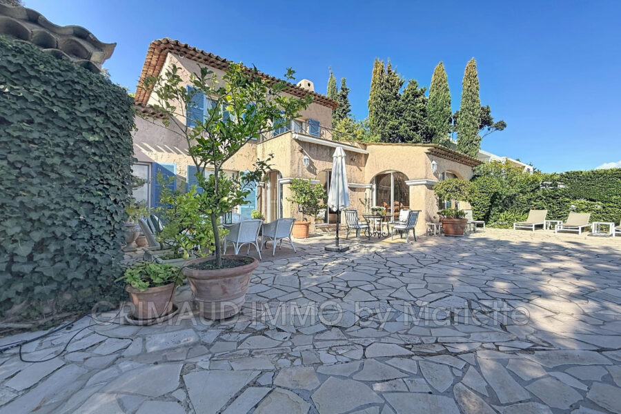 Maison à vendre à Les Adrets-de-l&rsquo;Estérel — Vue mer — photo 10