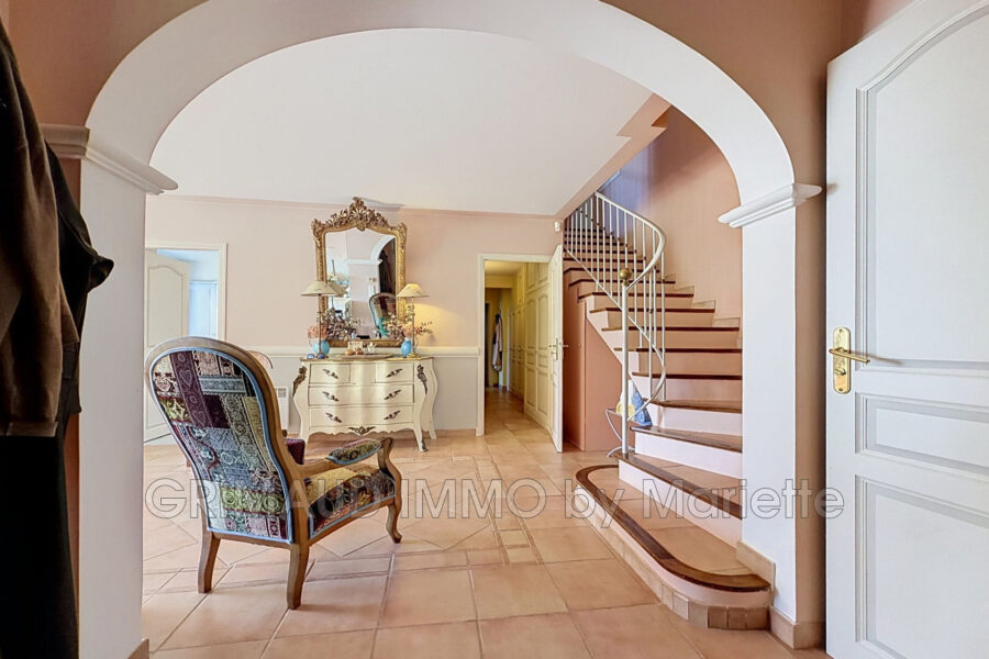 Maison à vendre à Les Adrets-de-l&rsquo;Estérel — Vue mer — photo 11
