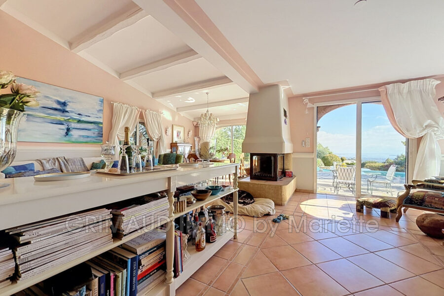 Maison à vendre à Les Adrets-de-l&rsquo;Estérel — Vue mer — photo 15