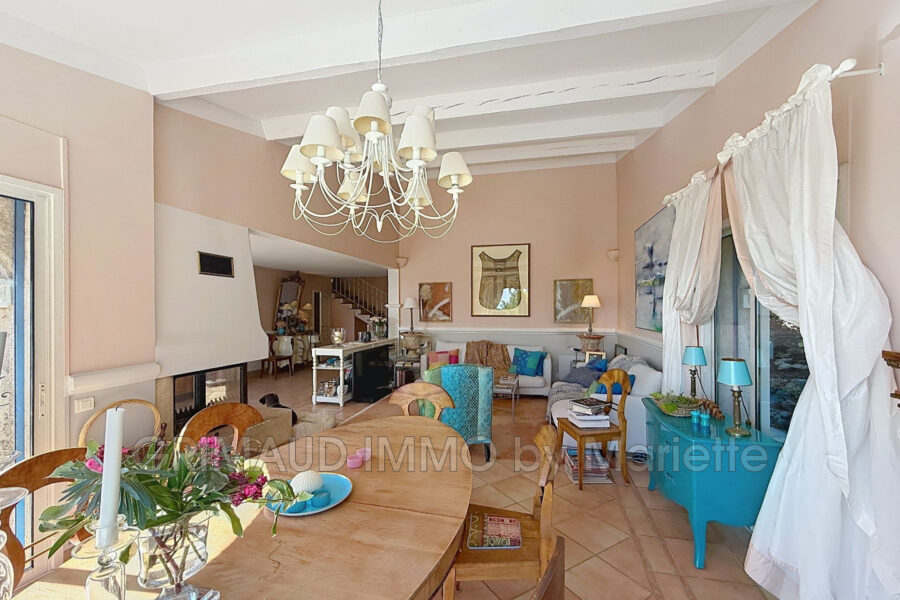 Maison à vendre à Les Adrets-de-l&rsquo;Estérel — Vue mer — photo 12