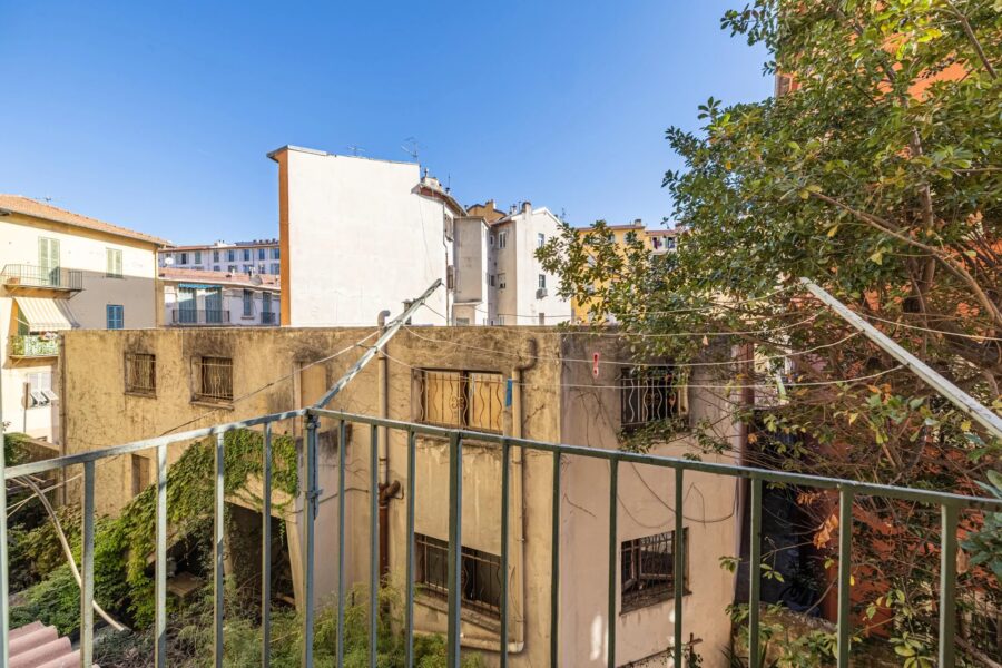 Appartement à vendre à Nice — Vue parc & jardin — photo 1