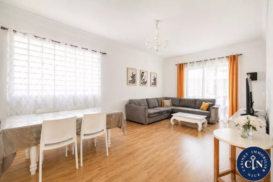 Appartement à vendre à Nice — Vue sur la ville — photo 2