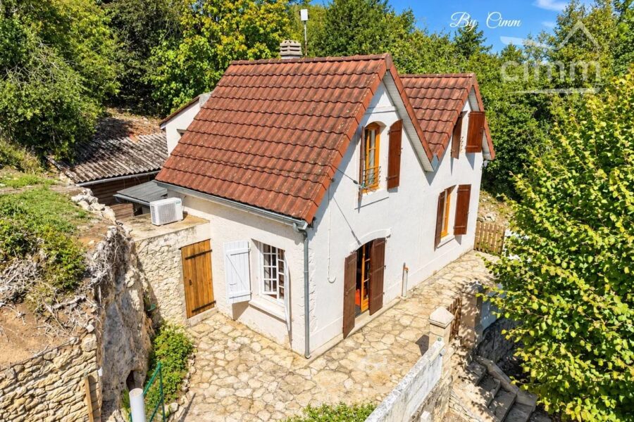 Maison à vendre à Montignac-lascaux — Vue nature — photo 10