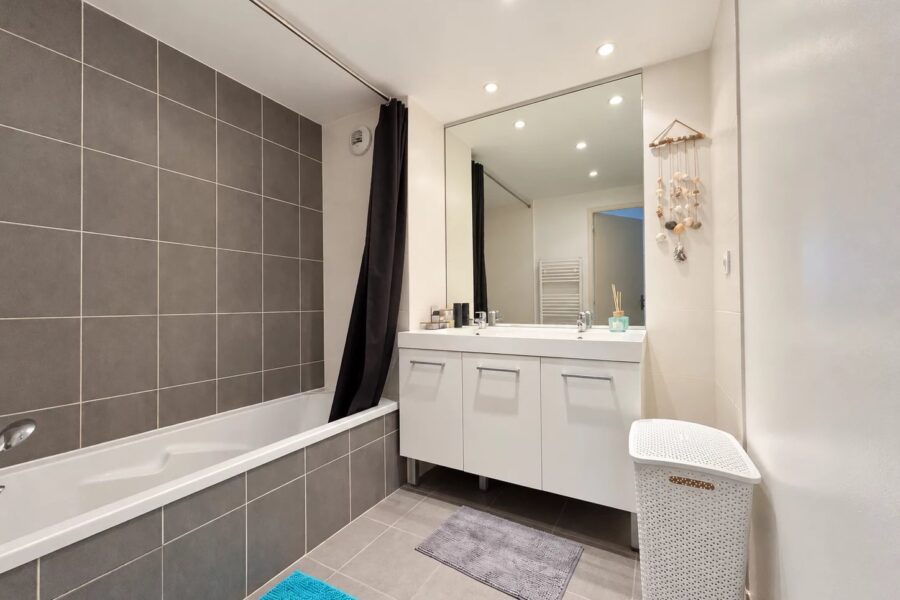 Appartement à vendre à Saint-Étienne — Vue parc & jardin — photo 4