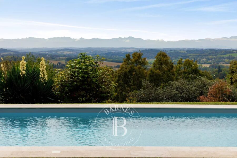 Maison à vendre à Salies-de-béarn — Vue montagne — photo 8