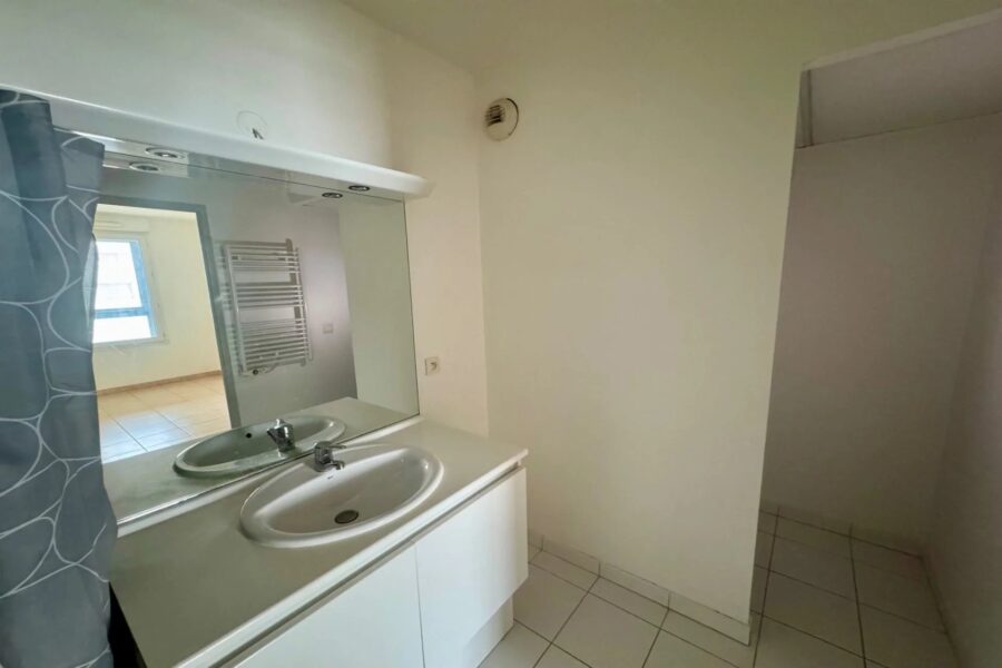 Appartement à vendre à Marseille 8ème — Vue sur la ville — photo 33