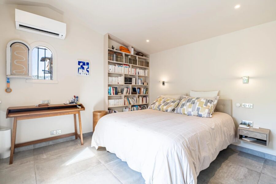 Maison à vendre à Nice — Vue montagne — photo 21