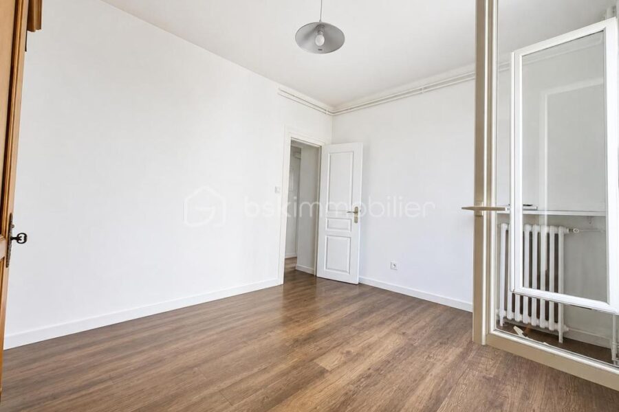 Appartement à vendre à Colombes — Vue sur la ville — photo 7