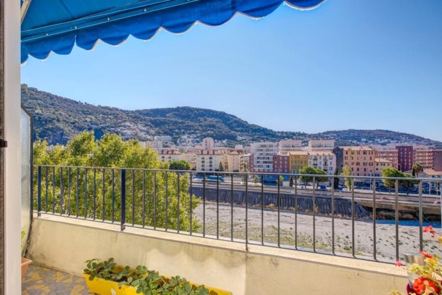 Appartement à vendre à Nice — Vue sur la ville — photo 7
