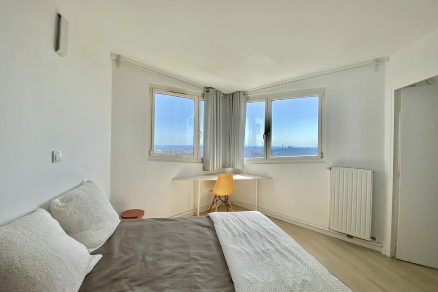 Appartement à vendre à Lyon — Vue sur la ville — photo 2