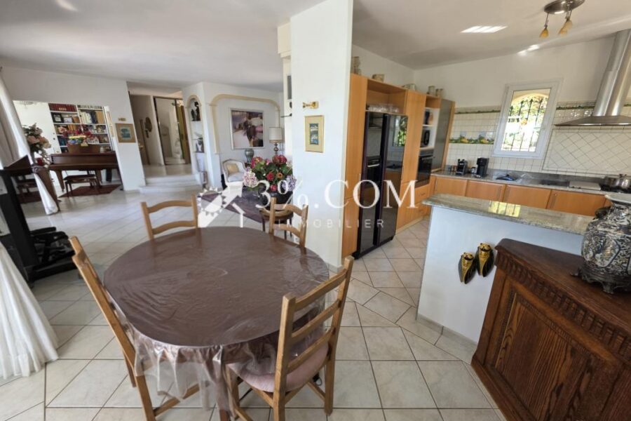 Maison à vendre à Saint raphael — Vue mer — photo 7