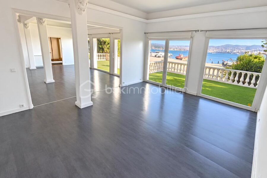 Maison à vendre à La seyne sur mer — Vue mer — photo 7
