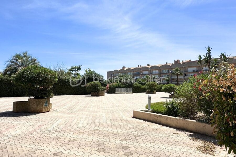 Appartement à vendre à Hyeres — Vue parc & jardin — photo 7