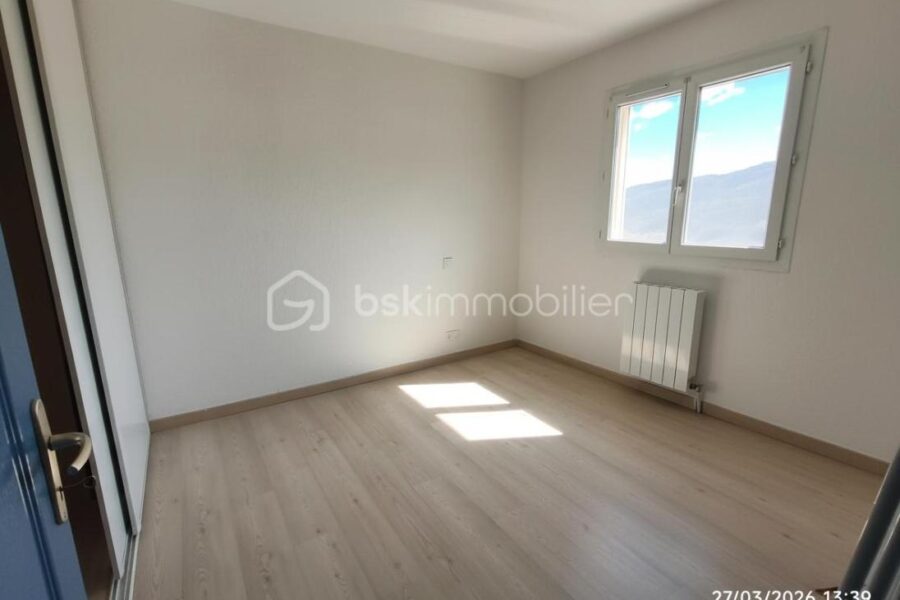 Maison à vendre à Saint pons de thomieres — Vue montagne — photo 7